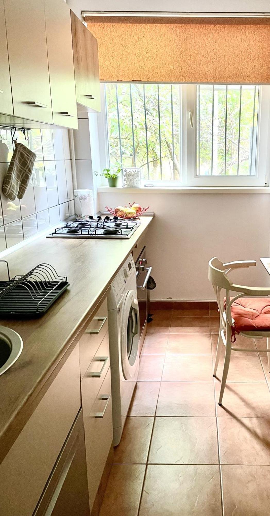 Cozy And Clean Apartment, Near National Arena Bukarest Exteriör bild
